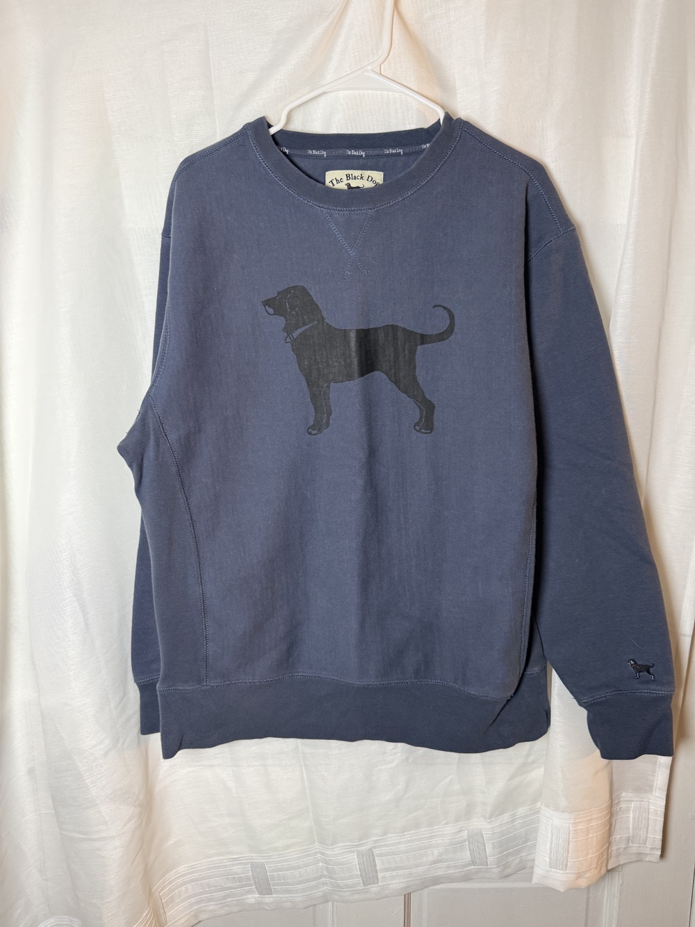 Vintage The Black Dog Marthas Vineyard Heavyweight Medium Navy Blue Sweatshirt